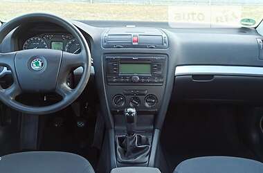 Лифтбек Skoda Octavia 2004 в Запорожье