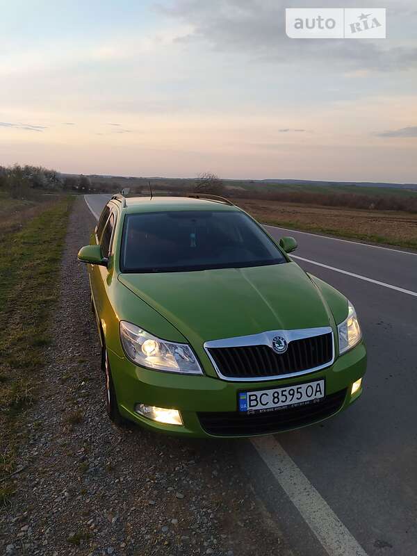 Універсал Skoda Octavia 2013 в Бориславі