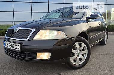 Лифтбек Skoda Octavia 2006 в Днепре