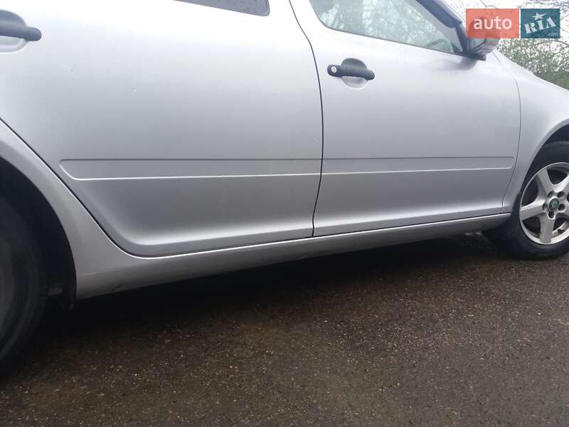 Ліфтбек Skoda Octavia 2008 в Запоріжжі