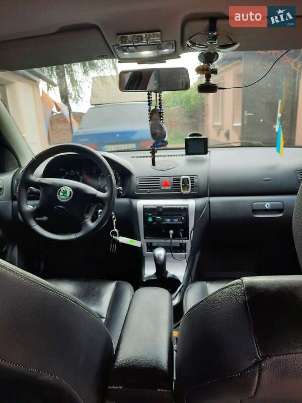 Ліфтбек Skoda Octavia 2003 в Кременчуці