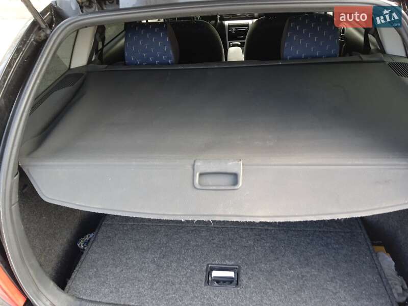 Універсал Skoda Octavia 2001 в Дніпрі