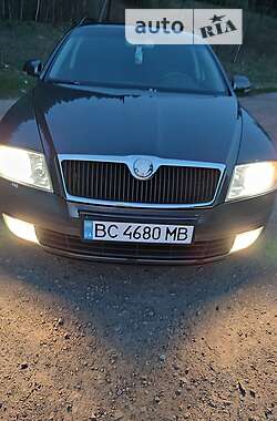 Універсал Skoda Octavia 2008 в Старому Самборі