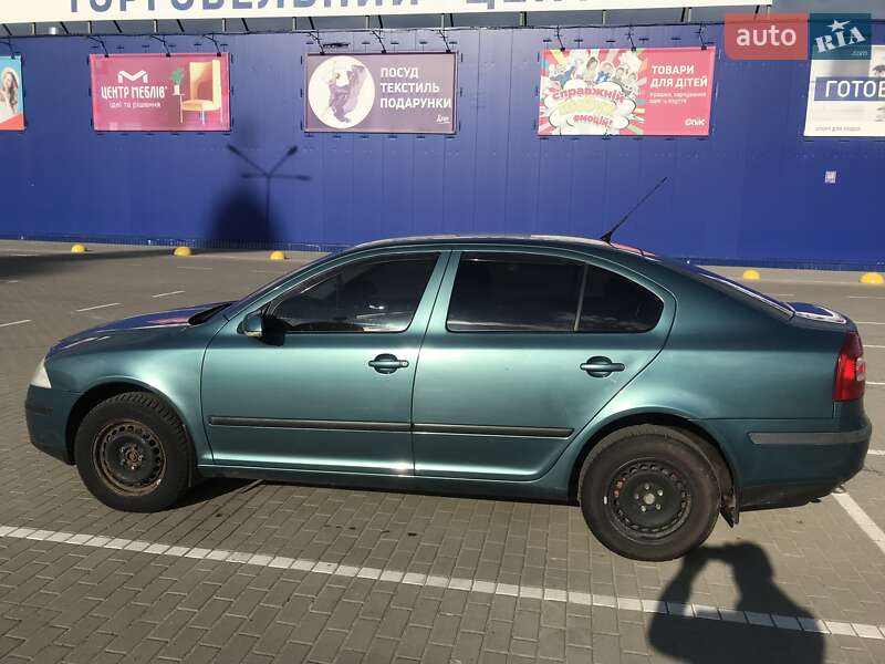 Лифтбек Skoda Octavia 2005 в Сокале