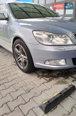 Ліфтбек Skoda Octavia 2009 в 