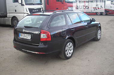 Универсал Skoda Octavia 2011 в 