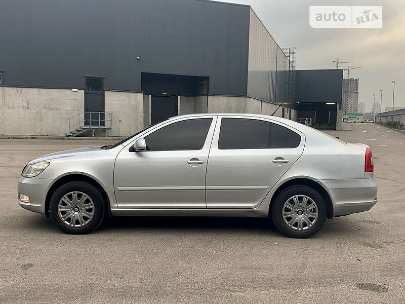 Лифтбек Skoda Octavia 2012 в Киеве