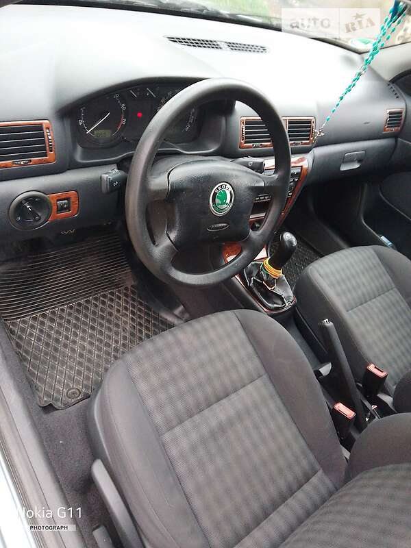 Ліфтбек Skoda Octavia 2004 в Львові фото 2 Ліфтбек Skoda Octavia 2004 в Львові