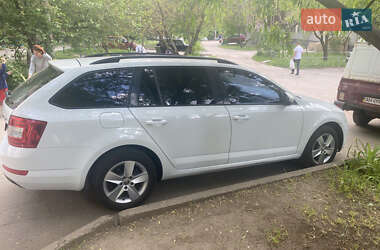 Универсал Skoda Octavia 2014 в 