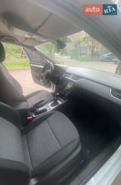 Универсал Skoda Octavia 2014 в 