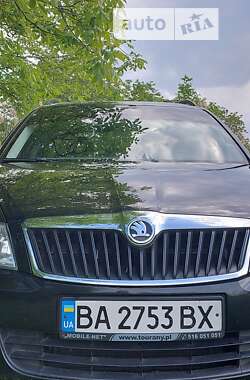 Универсал Skoda Octavia 2011 в Александрие