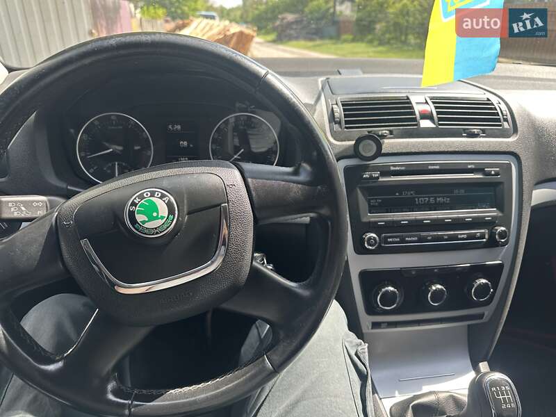 Лифтбек Skoda Octavia 2011 в Олевске