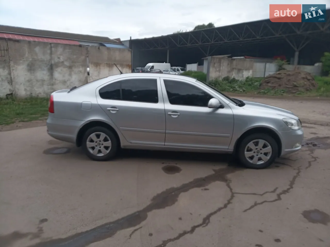 2010 Skoda Octavia - мініатюра 27