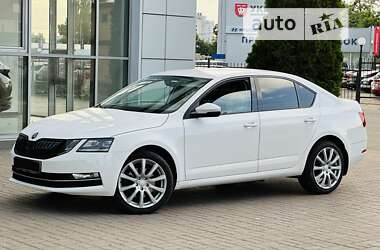 Лифтбек Skoda Octavia 2017 в 