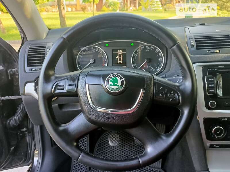 Універсал Skoda Octavia 2013 в Дрогобичі