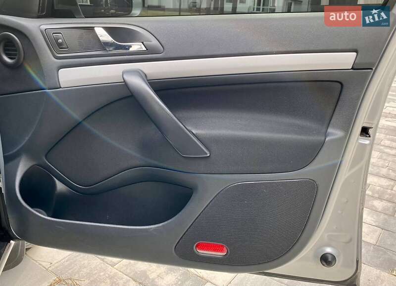 Ліфтбек Skoda Octavia 2012 в Охтирці