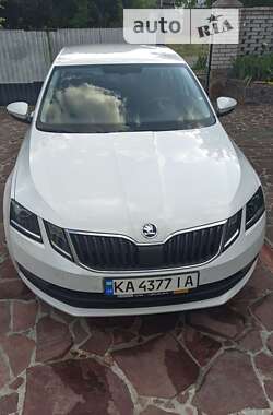 Лифтбек Skoda Octavia 2017 в Киеве