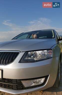 Ліфтбек Skoda Octavia 2013 в Лубнах