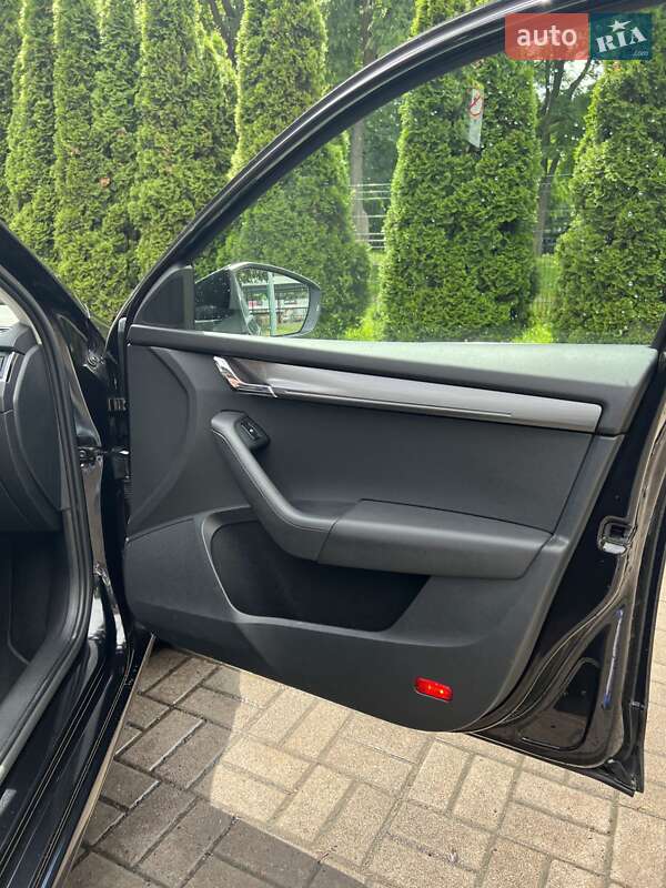 Универсал Skoda Octavia 2017 в Киеве фото 59 Универсал Skoda Octavia 2017 в Киеве