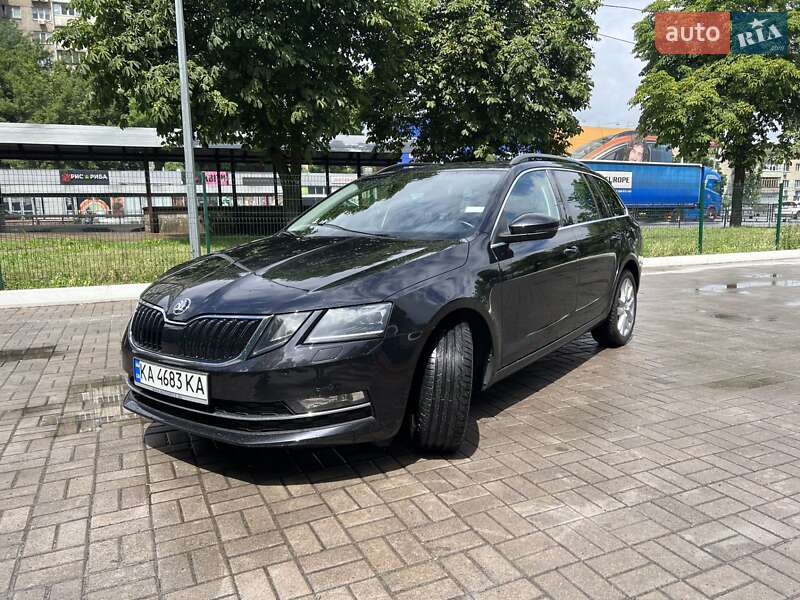 Универсал Skoda Octavia 2017 в Киеве фото 86 Универсал Skoda Octavia 2017 в Киеве