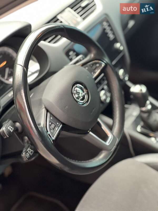 Универсал Skoda Octavia 2017 в Киеве фото 91 Универсал Skoda Octavia 2017 в Киеве