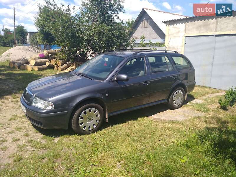 Універсал Skoda Octavia 2009 в Погребище