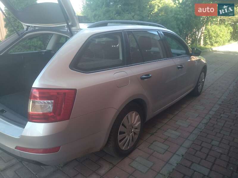 Універсал Skoda Octavia 2016 в Хмельницькому