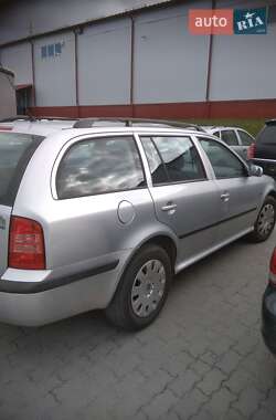 Универсал Skoda Octavia 2009 в 
