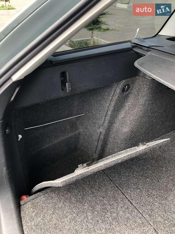 Універсал Skoda Octavia 2009 в Одесі