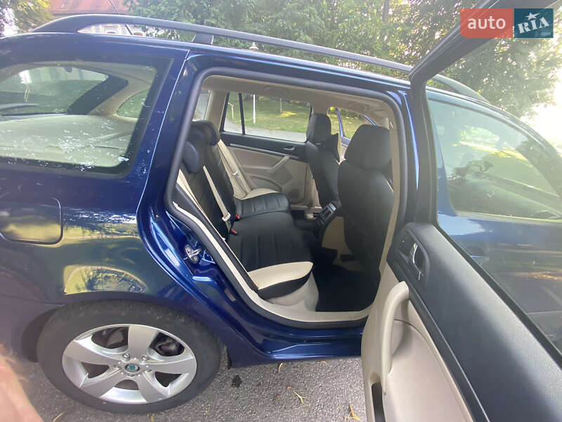Универсал Skoda Octavia 2006 в Ровно