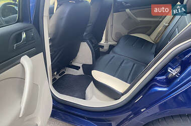 Универсал Skoda Octavia 2006 в 