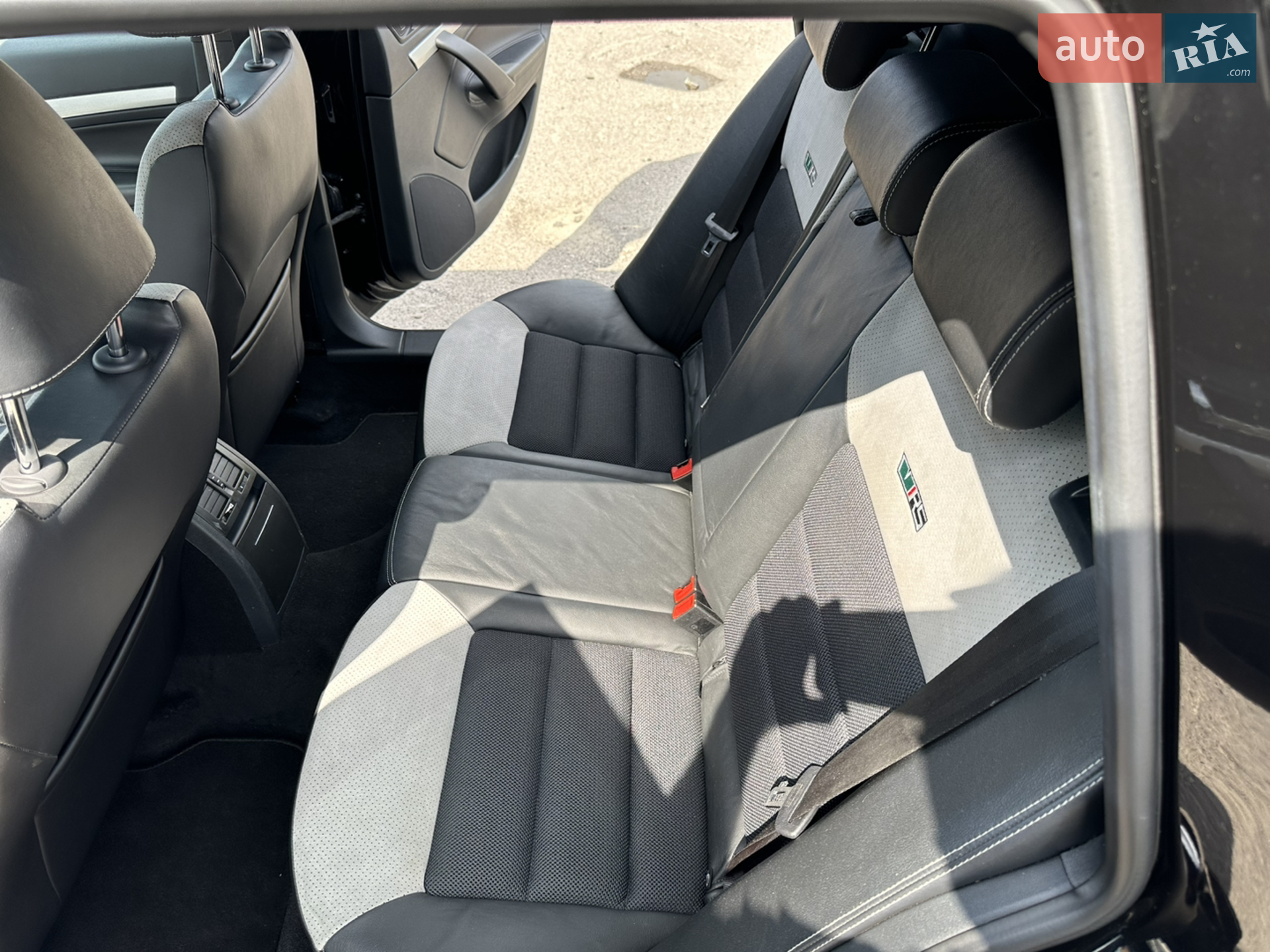 2011 Skoda Octavia - мініатюра 13