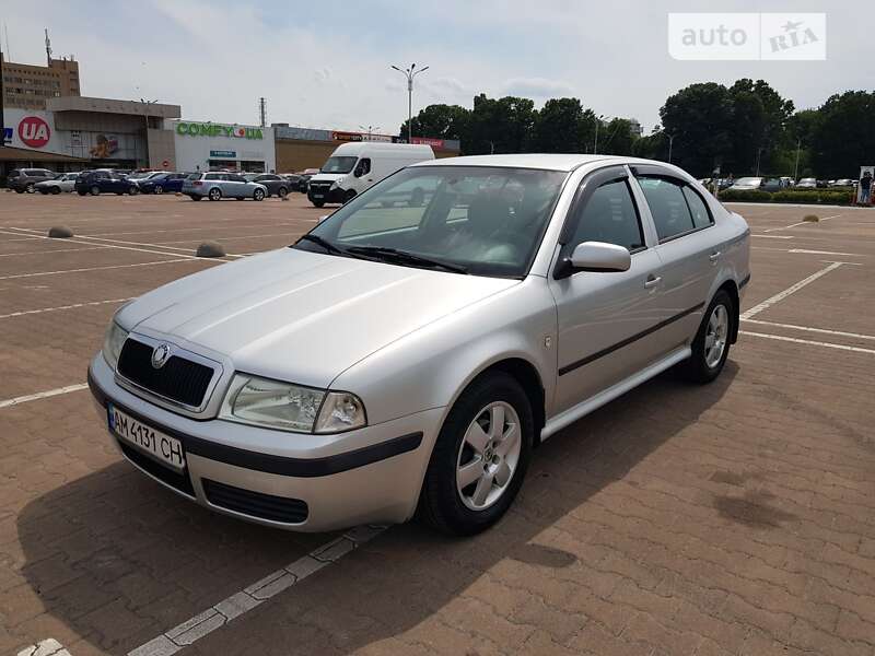 Ліфтбек Skoda Octavia 2004 в Житомирі