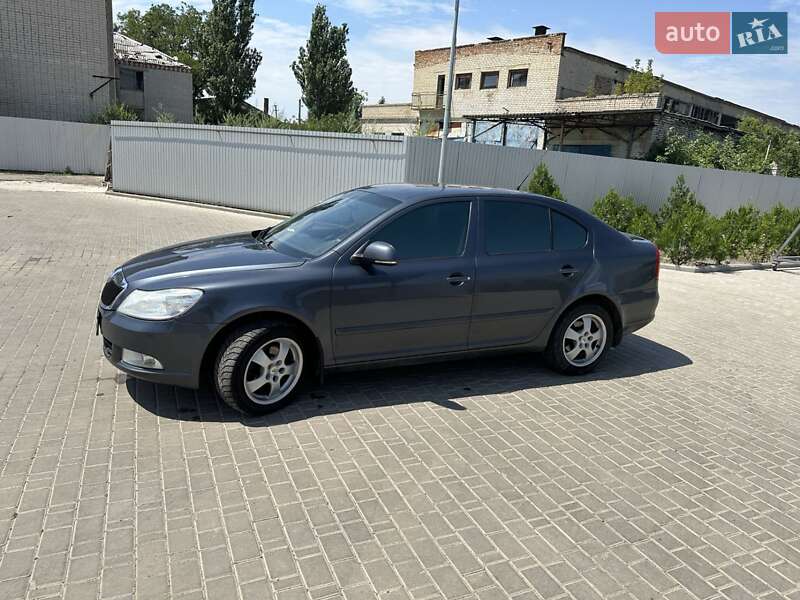 Лифтбек Skoda Octavia 2010 в Херсоне
