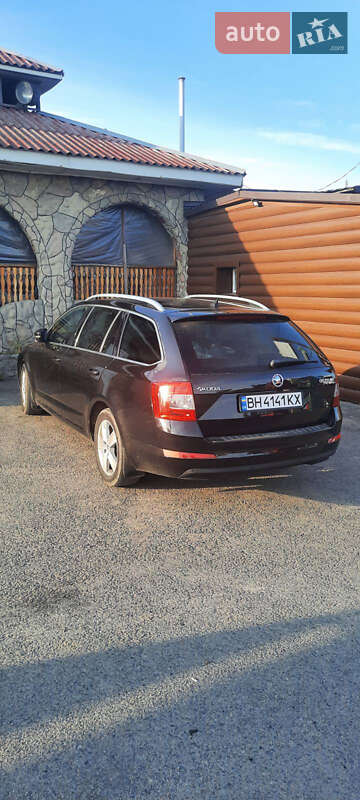 Универсал Skoda Octavia 2015 в Березанке