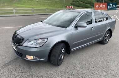 Лифтбек Skoda Octavia 2012 в 