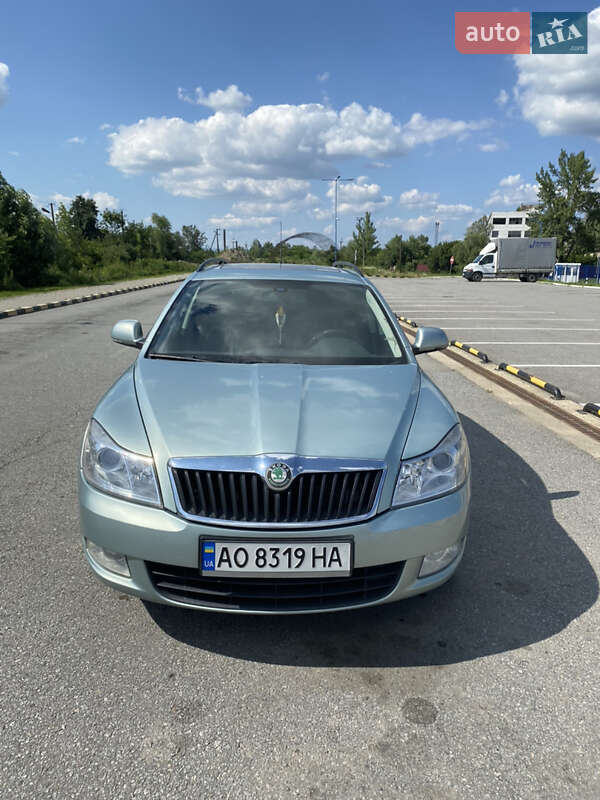 Универсал Skoda Octavia 2009 в Ужгороде