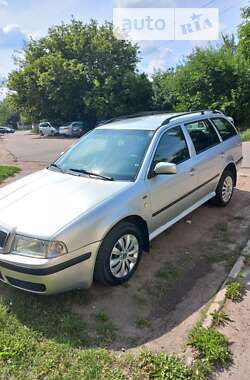 Универсал Skoda Octavia 2001 в Чернигове