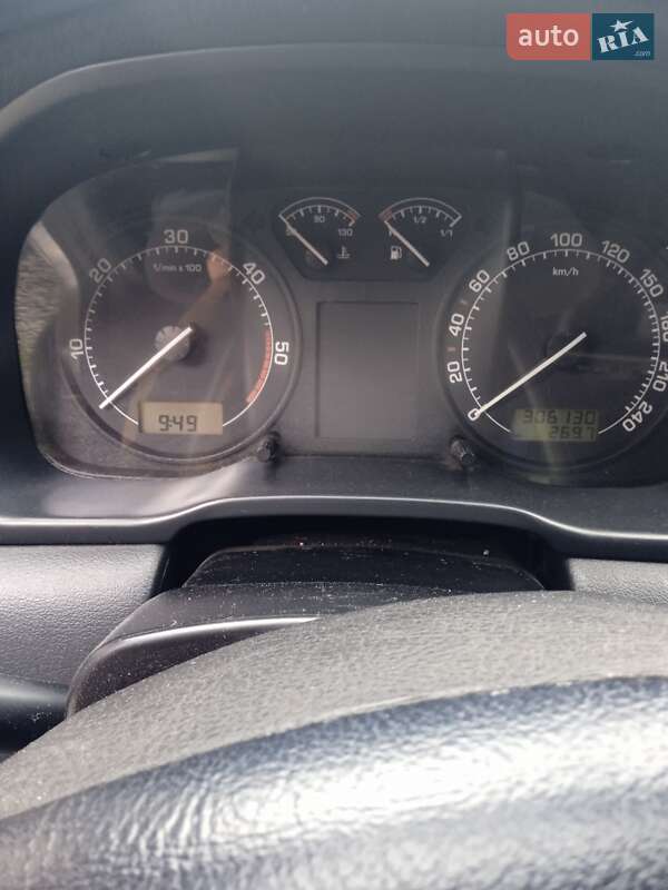 Лифтбек Skoda Octavia 2008 в Тячеве