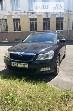 Універсал Skoda Octavia 2012 в Харкові