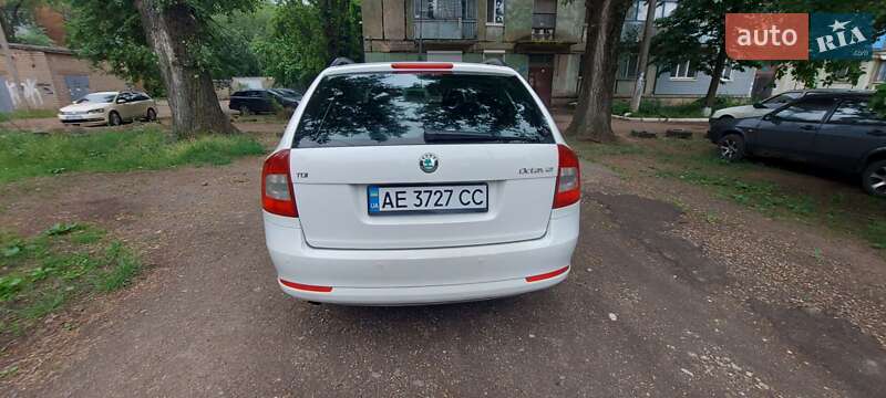 Універсал Skoda Octavia 2010 в Кривому Розі