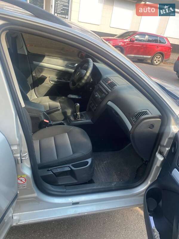 Универсал Skoda Octavia 2006 в Кривом Роге