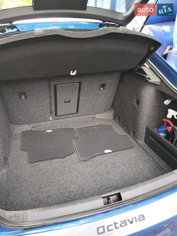 Ліфтбек Skoda Octavia 2014 в Львові