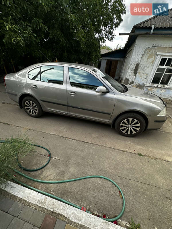 Лифтбек Skoda Octavia 2008 в Врадиевке