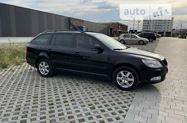 Универсал Skoda Octavia 2011 в Ровно