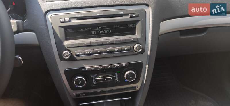 Ліфтбек Skoda Octavia 2012 в Ужгороді