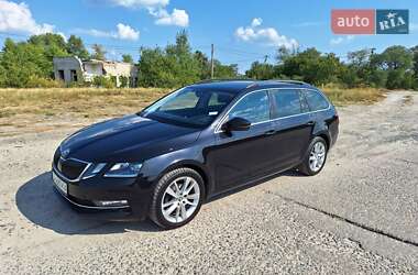 Універсал Skoda Octavia 2017 в Києві