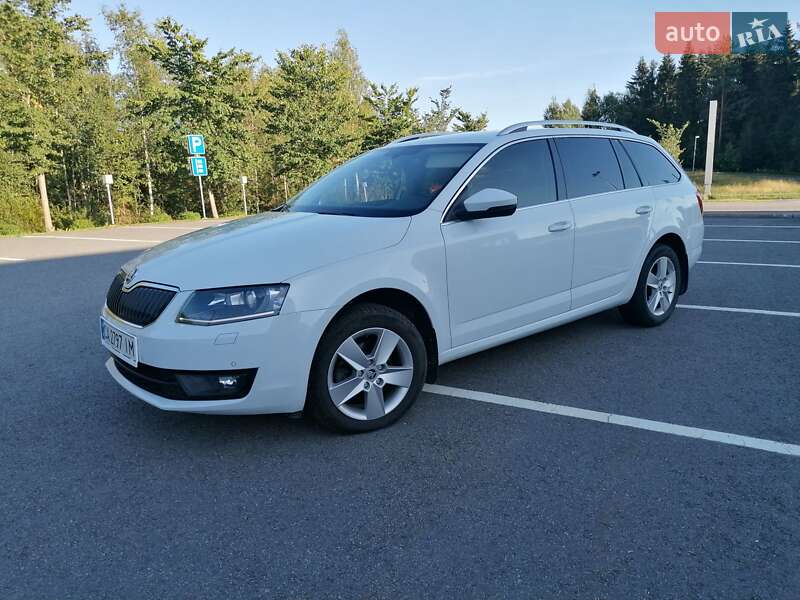Универсал Skoda Octavia 2015 в 