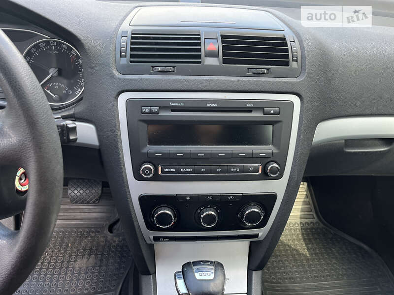 Ліфтбек Skoda Octavia 2010 в Києві