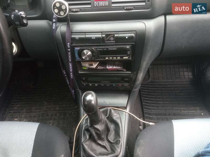 Універсал Skoda Octavia 2008 в Львові фото 12 Універсал Skoda Octavia 2008 в Львові